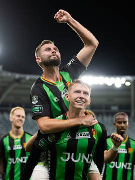 GAIS Julius Lindberg jublar ihop med Axel Norén