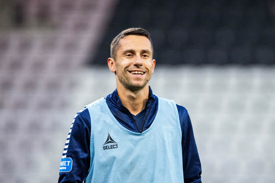 Utsiktens Predrag Randelovic på uppvärmningen