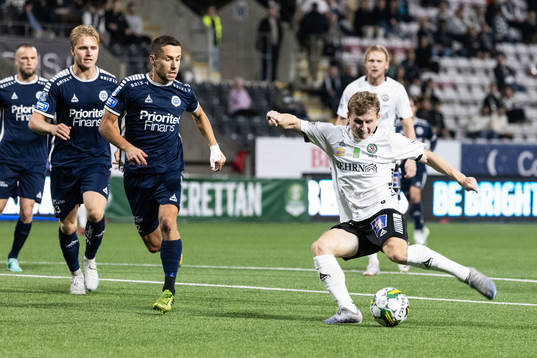 Örebros Victor Backman gör 1-0