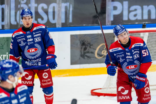 Oskarshamns Lukas Jasek och Hugo Jonasson deppar