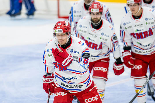 Timrås Joonas Lyytinen jublar
