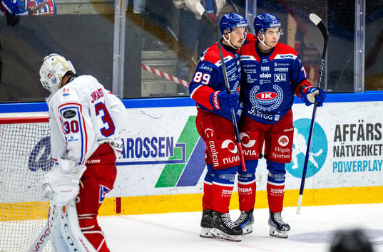 Oskarshamns Patrik Karlkvist jublar med Viktor Lodin