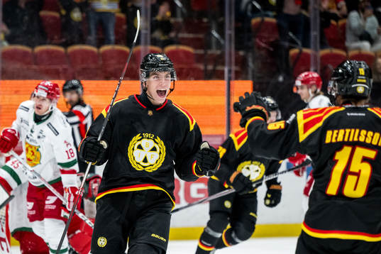 Brynäs Kasper Larsen jublar