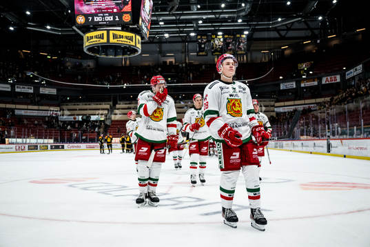 Moras Oskar Tängerby och Michael Brandsegg-Nygård deppar