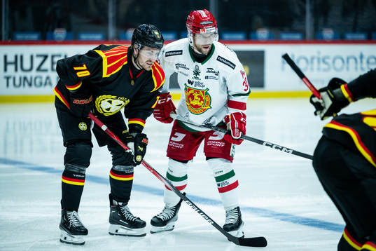 Brynäs Miks Indrasis och Moras Markus Modigs
