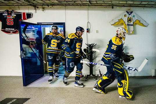 Södertäljes Linus Videll, Jacob Dahlström och målvakt