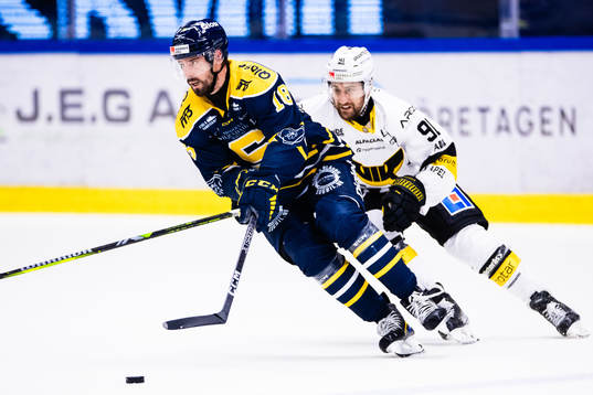 Södertäljes Linus Videll och Västerås Nicholas Hutchison