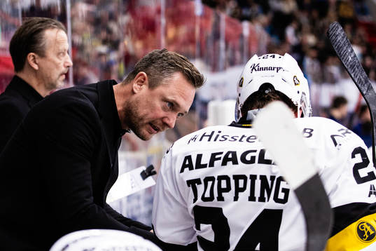 Västerås tränare Karl Helmersson