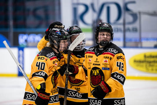 Luleås Noora Tulus jublar