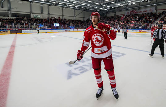 Troja/Ljungbys Emil Ekholm jublar