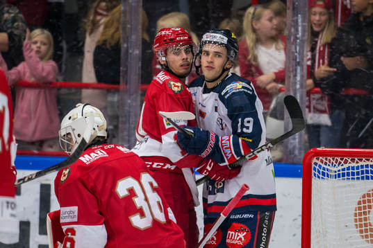 Troja/Ljungbys Kalle Bartholdsson och Halmstads Albin