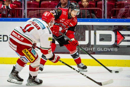 Malmö Redhawks Christoffer Forsberg och MoDos Danny O'Regan