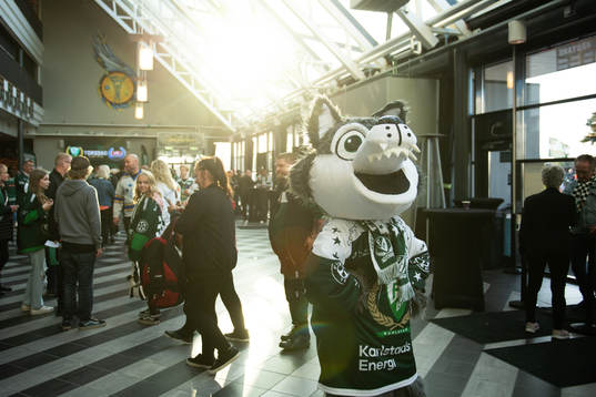 inför ishockeymatchen i SHL mellan Färjestad och Leksand
