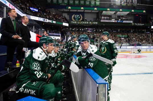 under ishockeymatchen i SHL mellan Färjestad och Leksand