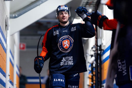 Växjös Zachary Giuttari före värmningen