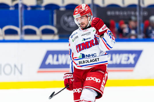 Timrås Elmeri Eronen jublar