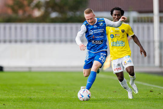 Oddevolds Adam Engelbrektsson och Falkenbergs Godwin Aguda
