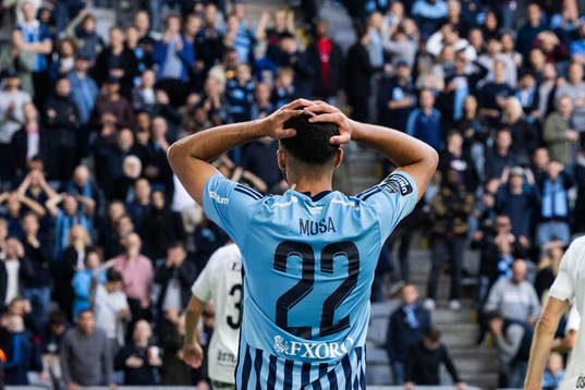 Djurgårdens Musa Gurbanli deppar