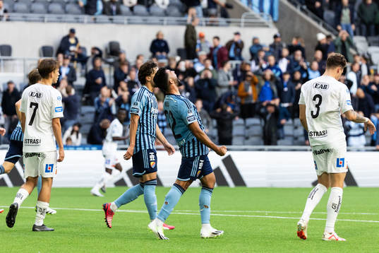 Djurgårdens Musa Gurbanli reagerar