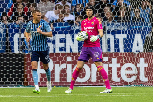 Djurgårdens målvakt Jacob Widell Zetterström