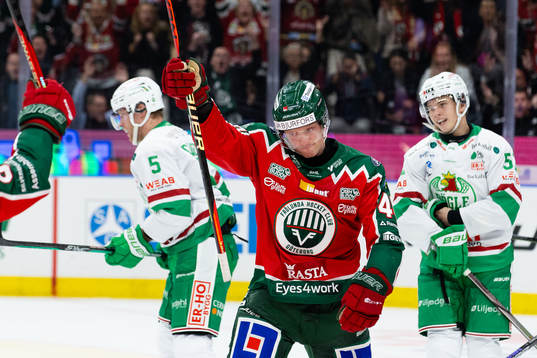 Frölundas Carl Klingberg jublar