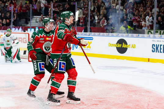 Frölundas Carl Klingberg jublar