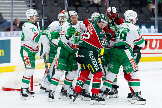 Frölundas Linus Nässen och Rögles Michael Kapla samt