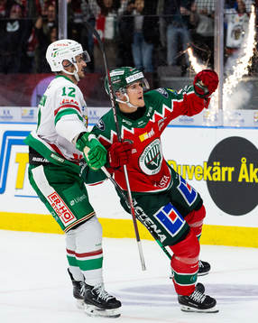 Frölundas Erik Borg jublar
