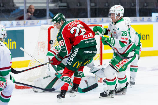 Frölundas Isac Heens och Rögles Anton Bengtsson