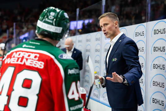 Frölundas tränare Roger Rönnberg och Carl Klingberg