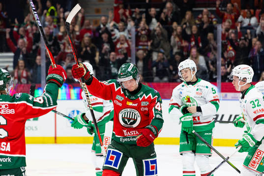 Frölundas Carl Klingberg jublar