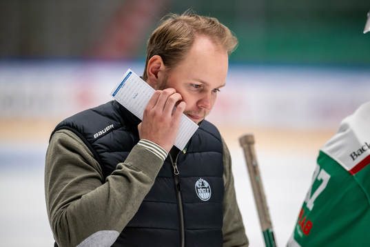 Rögles assisterande tränare David Axebrink