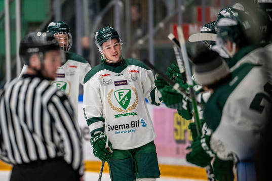 Färjestads Elliot Stählberg jublar