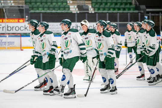 Färjestads spelarna jublar
