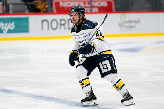 HV71s Mattias Tedenby