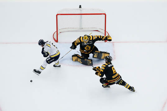 HV71s Victor Sjöholm