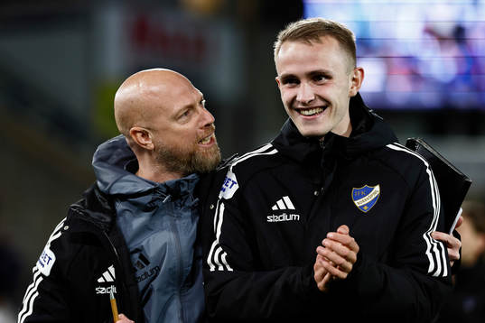 IFK Norrköpings målvaktstränare Christian Tiritiello med