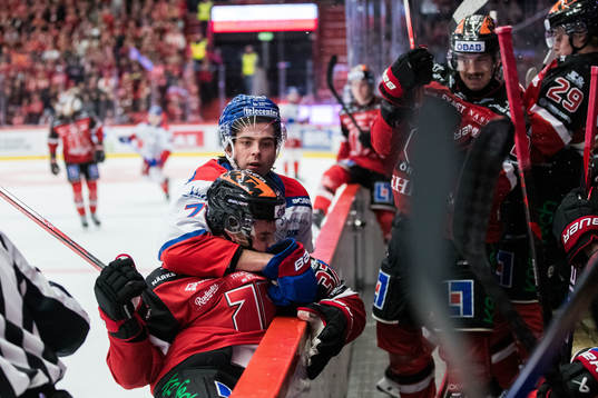 Örebros Glenn Gustafsson och Oskarshamns Viktor Lodin