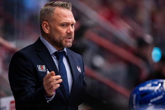 Oskarshamns assisterande tränare Mikael Holmqvist