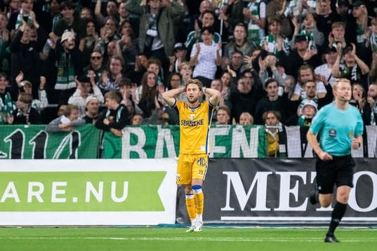 IFK Göteborgs Arbnor Mucolli deppar