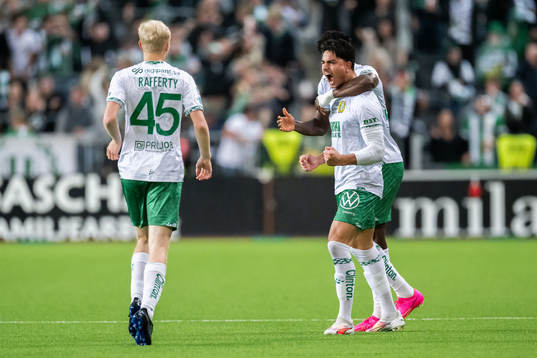 Hammarbys Jusef Erabi jublar
