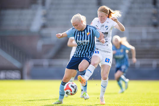 Djurgårdens Stinalisa Johansson och Kalmars Vera Andersson