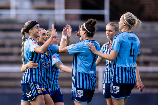 Djurgårdens Lova Lundin, Tilde Lindwall, Hayley Dowd ,