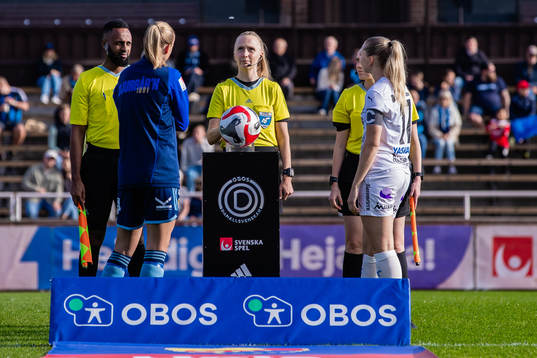 Domare Sofie Borck Janeheim singlar slant framför