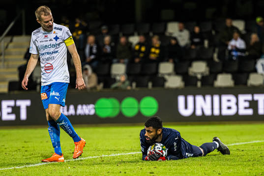 Värnamos målvakt Jonathan Ursin Rasheed