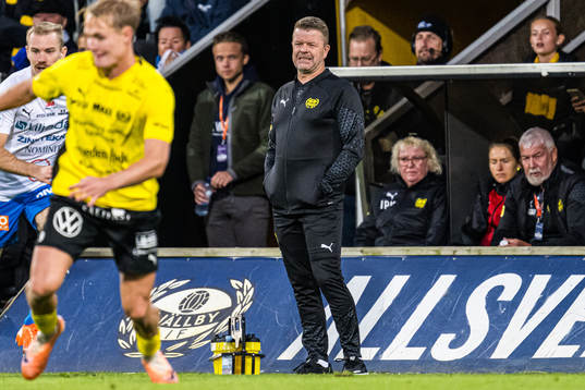 Mjällbys tränare Anders Torstensson deppar