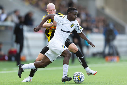 Häckens Valgeir Lunddal och AIKs Erick Otieno