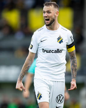 AIKs Alexander Milosevic reagerar
