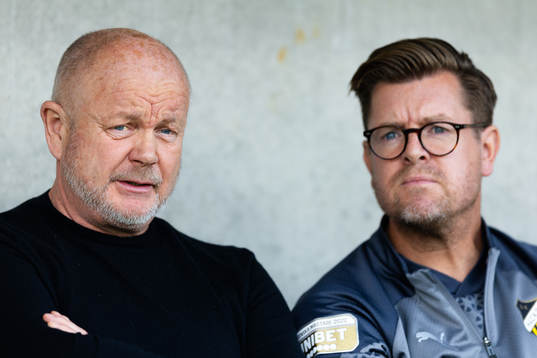 Häckens tränare Per-Mathias Høgmo och assisterande