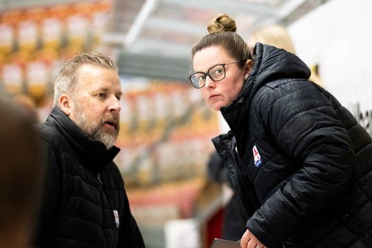 Timrås tränare Shannon Douglas